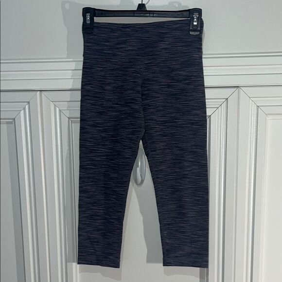 Lululemon Wunder Under Crop Black Space Dye / Black Size 4 - Picture 2 of 9